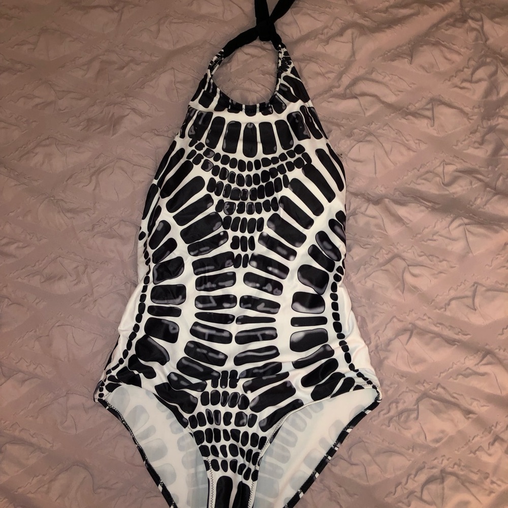 Beautiful one piece bathing suit